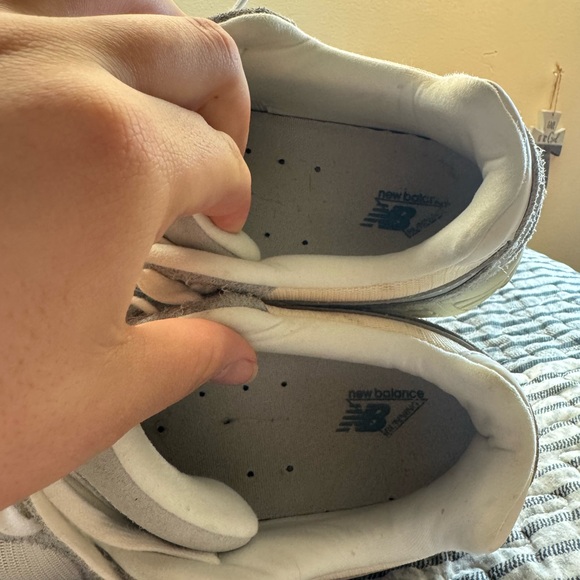 New balance 2002r SIZE 11.5 - Picture 4 of 6